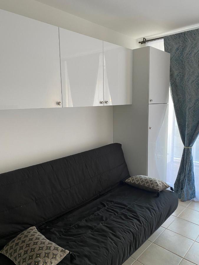 רוקברון-קאפ-מרט Joli Studio Neuf Av Terrasse A 50 M De La Mer Et Gare מראה חיצוני תמונה