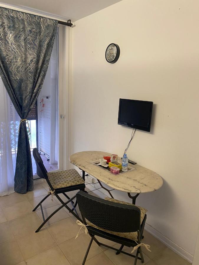 רוקברון-קאפ-מרט Joli Studio Neuf Av Terrasse A 50 M De La Mer Et Gare מראה חיצוני תמונה