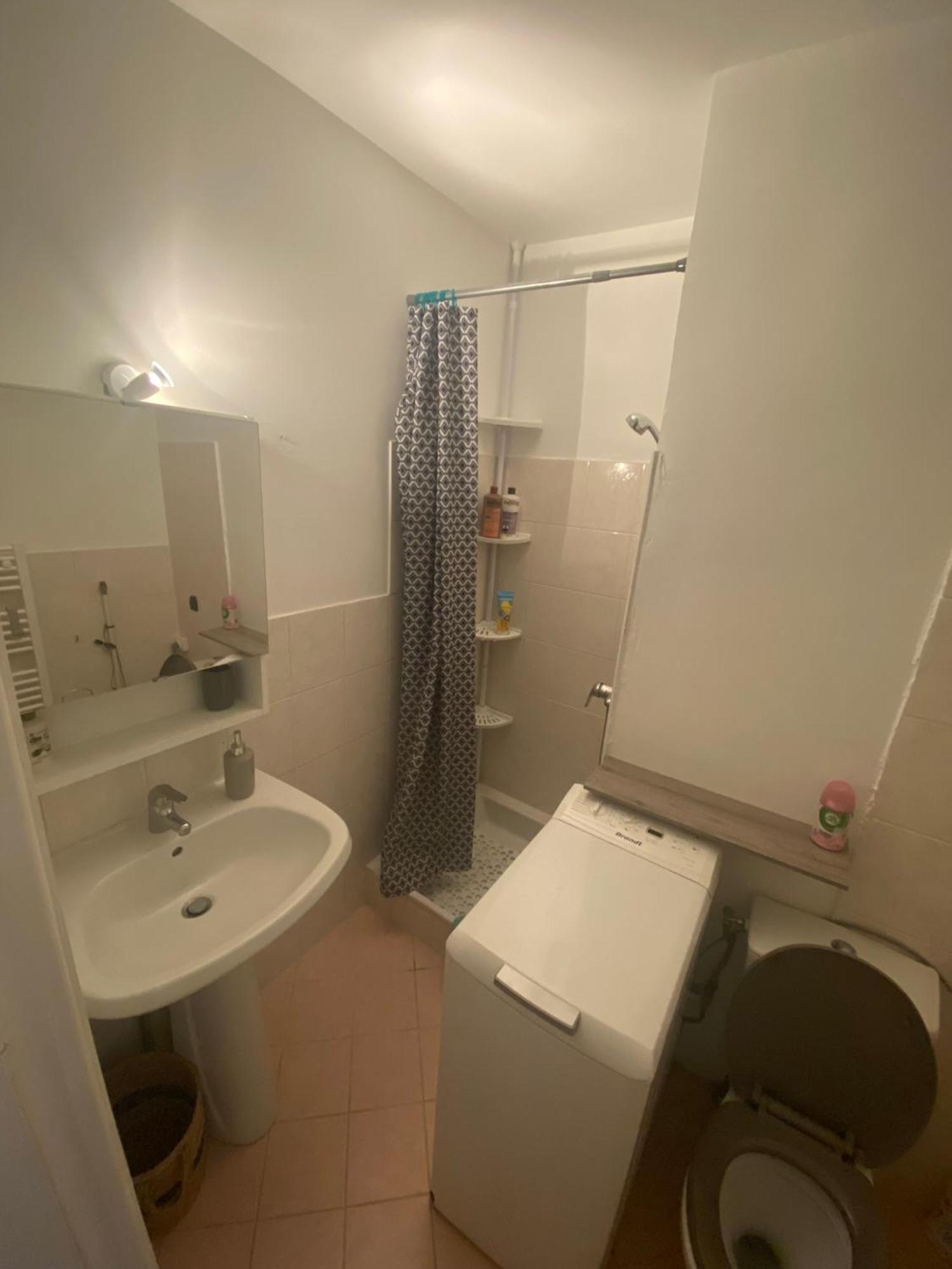 רוקברון-קאפ-מרט Joli Studio Neuf Av Terrasse A 50 M De La Mer Et Gare מראה חיצוני תמונה